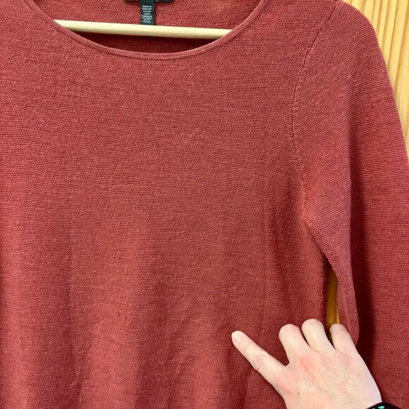 Eileen Fisher red Italian merino wool curved hem oversized
sweater XXS - Picture 6 of 7